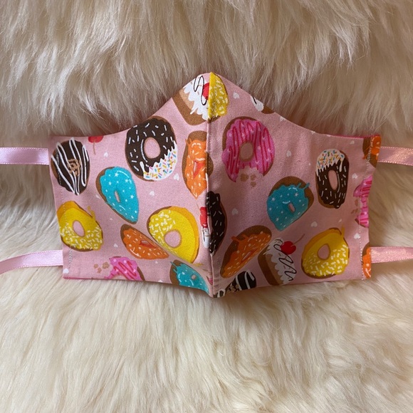 ❤️Womens Set of Two Face Masks❤️ - Picture 2 of 5